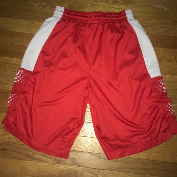 Nike Elite Athletic Shorts - Picture 2 of 4